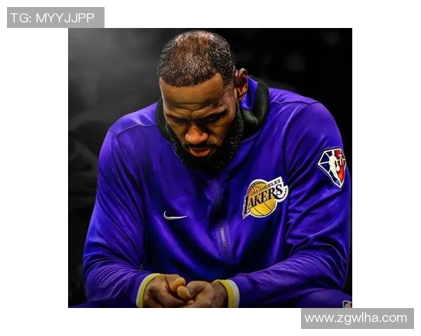 热火球星受伤将缺席未来几场比赛,球队前景面临考验